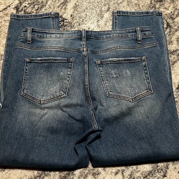 VERVERT HIGH RISE DISTRESSED Size 30 Perfect Weekend Jeans💕 - Picture 3 of 3